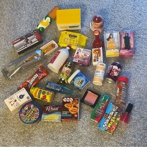 Miniature Collectible Toy Set